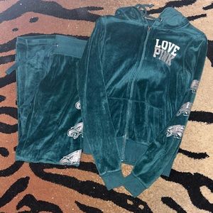 Philadelphia eagles VS pink set